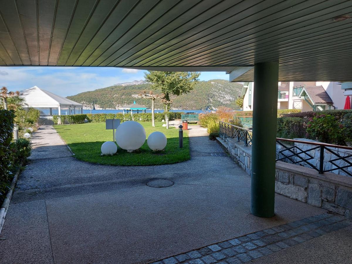 Studio Les Pieds Dans L'Eau Au Bord Du Lac D'Annecy Duingt Kültér fotó